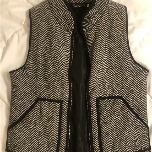 Black and White winter vest - Picture 1 of 1